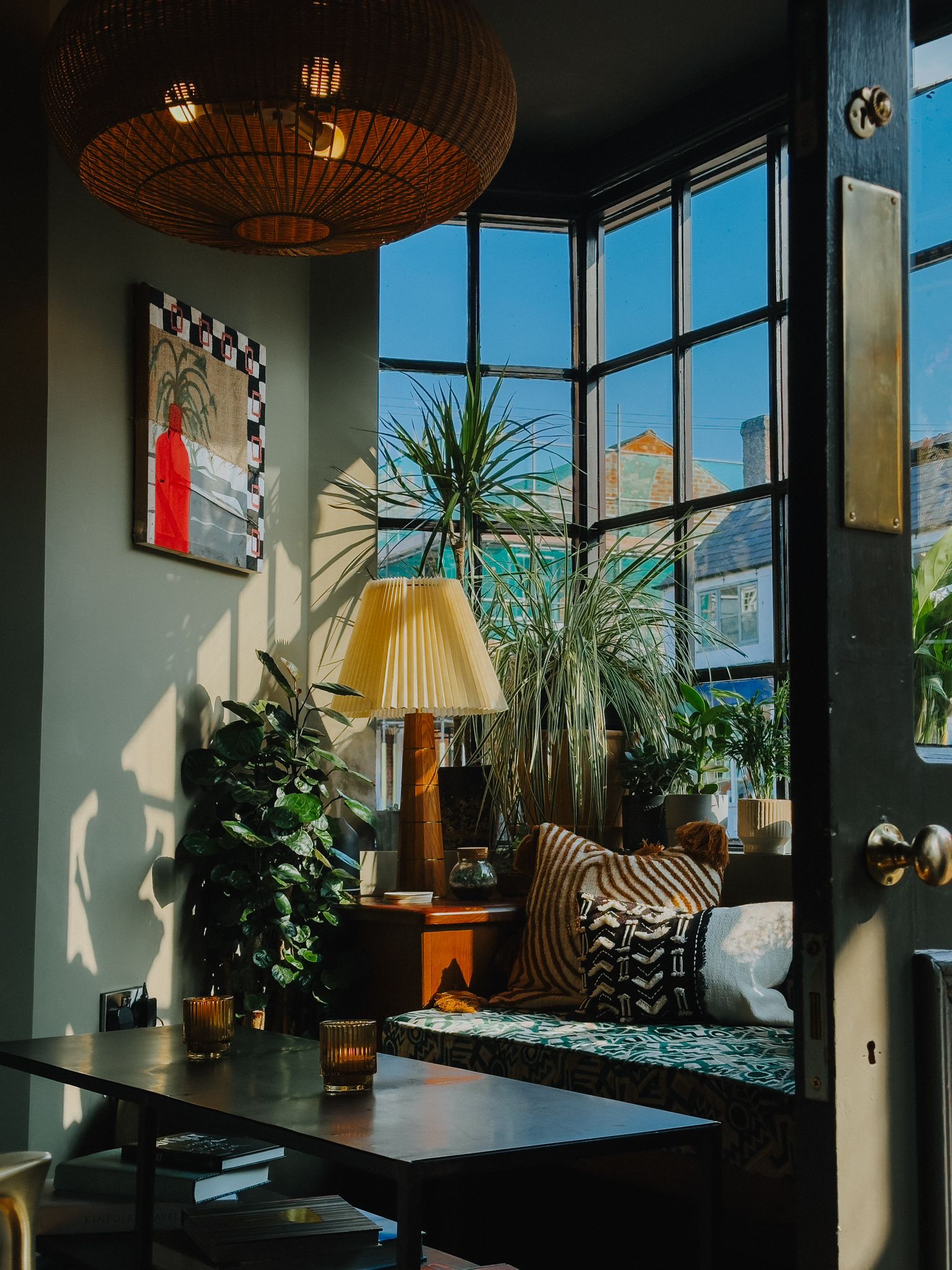 Terrarium window seat